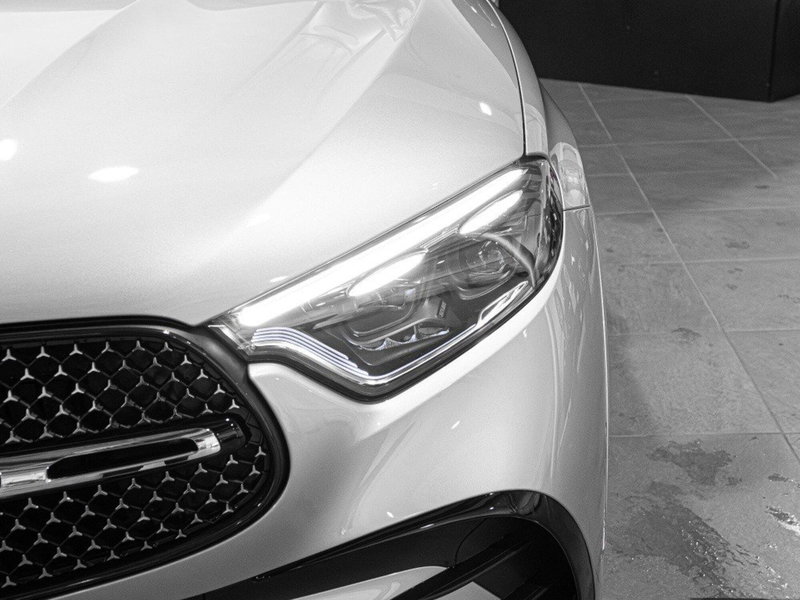 Mercedes-Benz GLC nuova a Ancona (9)