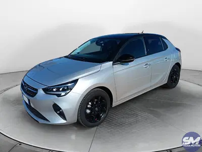 Opel Corsa 1.2 Design &amp; Tech del 2023 usata a Siena