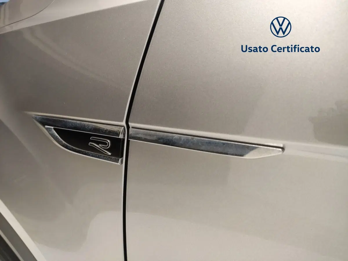 Volkswagen T-Roc usata a Avellino (11)
