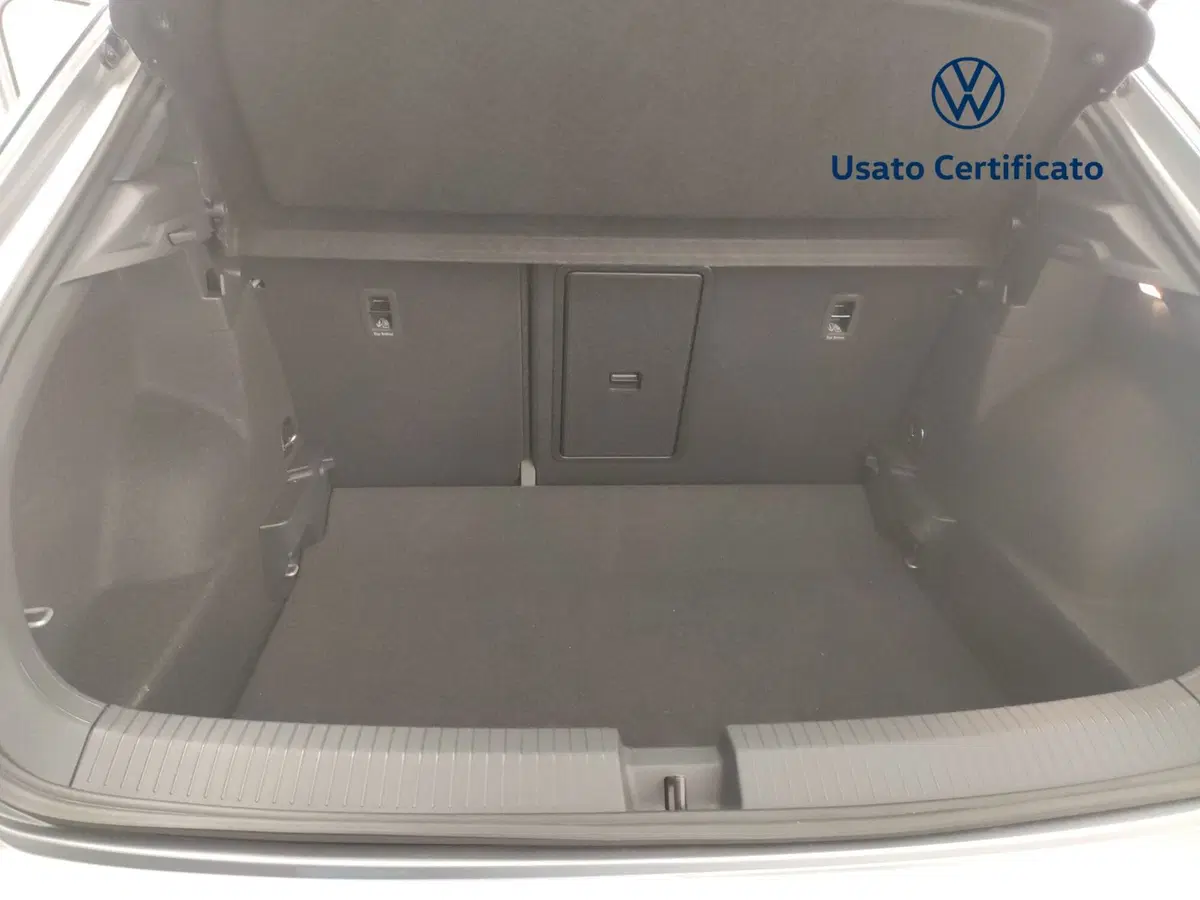 Volkswagen T-Roc usata a Avellino (15)