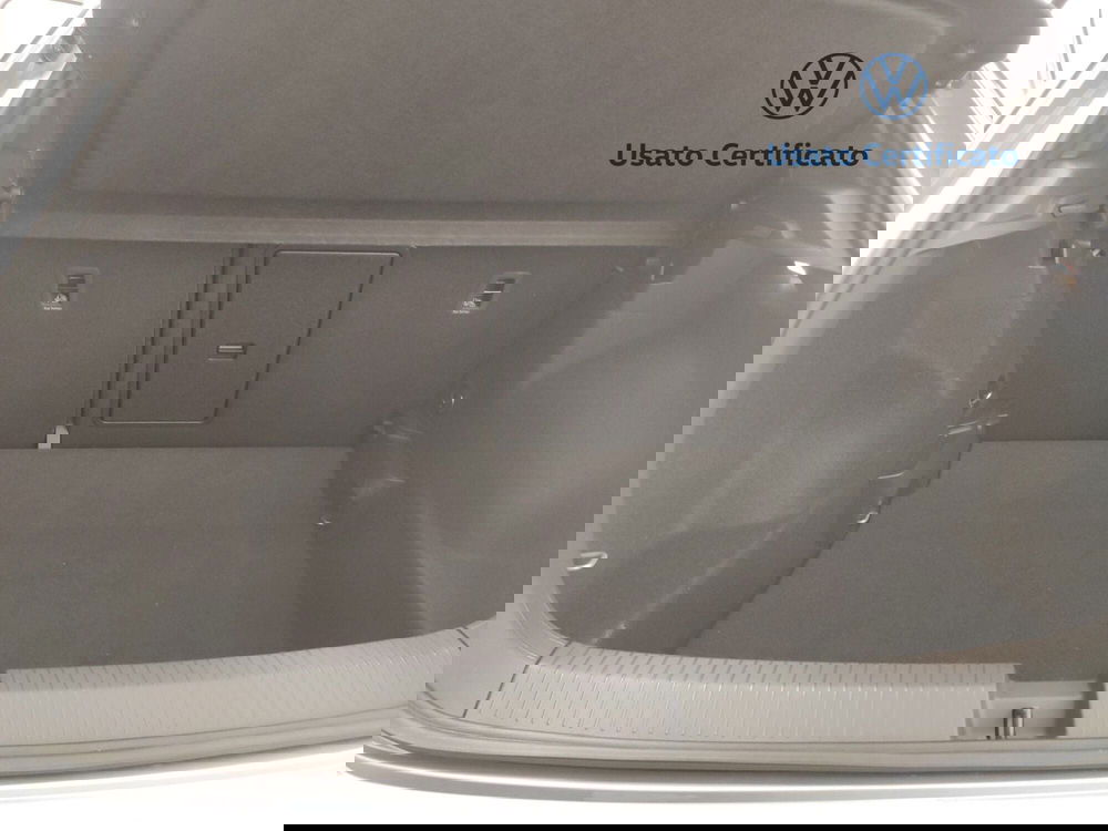 Volkswagen T-Roc usata a Avellino (15)