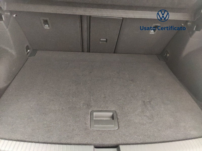 Volkswagen T-Roc usata a Avellino (17)