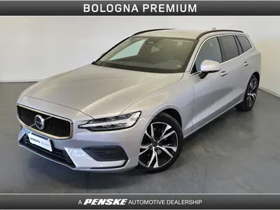 Volvo V60 2.0 b4 Core auto del 2022 usata a Casalecchio di Reno