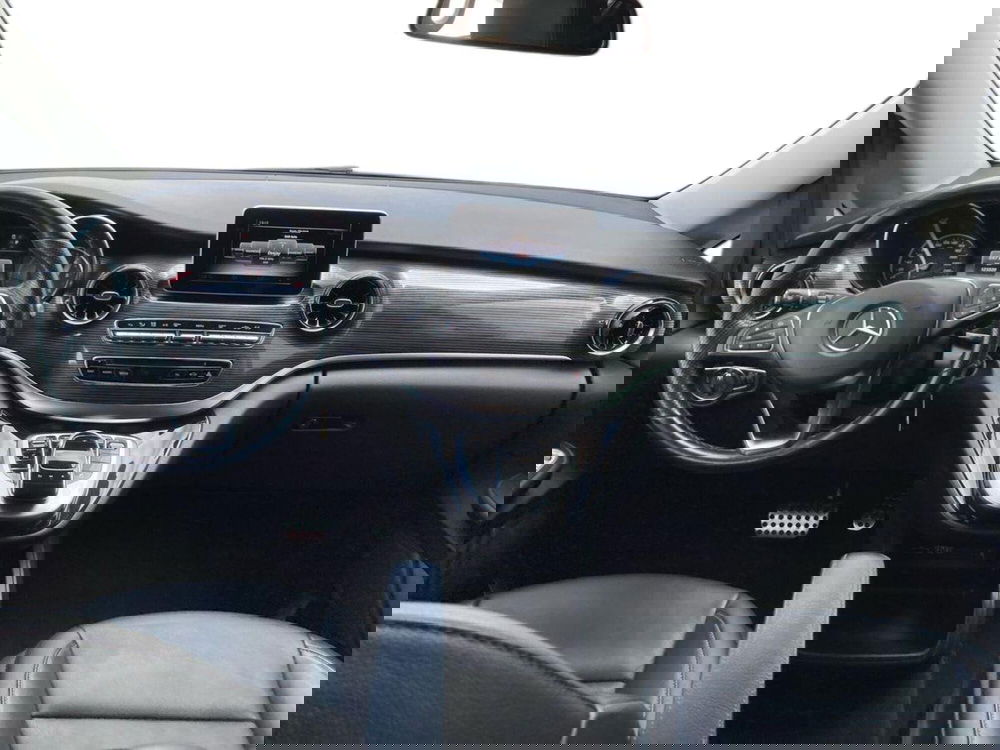 Mercedes-Benz Classe V usata a Milano (9)