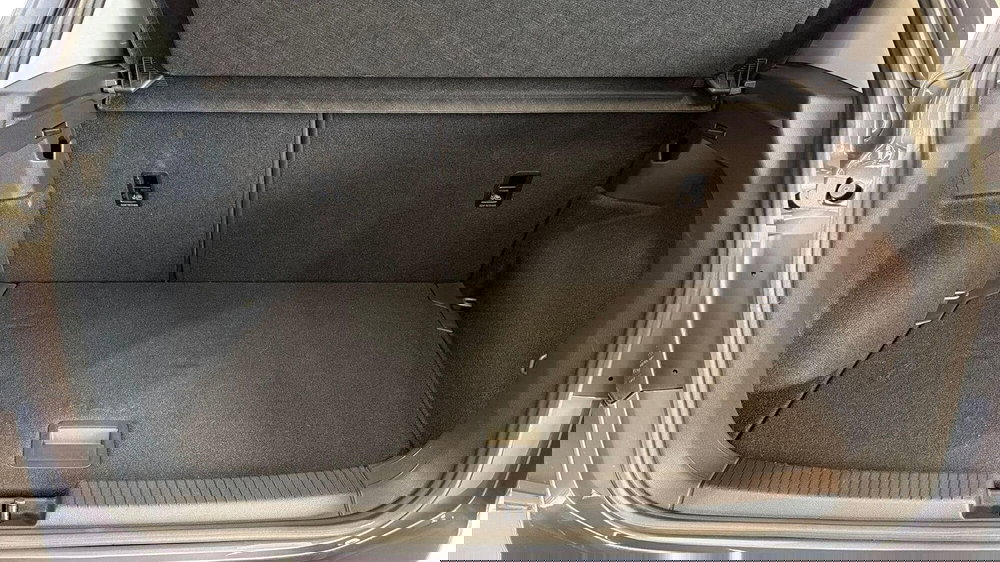 Volkswagen T-Cross usata a Treviso (9)