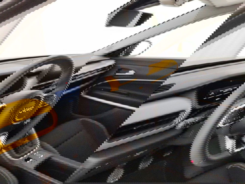 Jeep Avenger usata a Massa-Carrara (8)