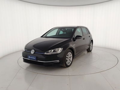 Volkswagen Golf 1.5 TGI DSG 5p. Executive BlueMotion Technology del 2019 usata a Massa
