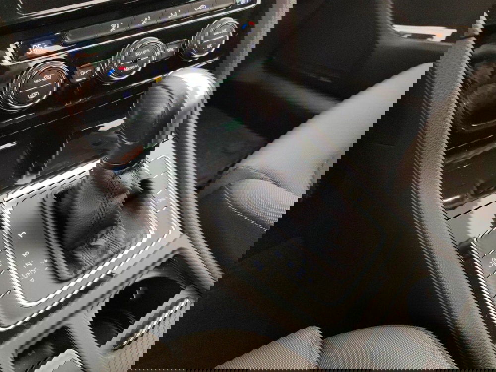 Volkswagen Golf usata a Massa-Carrara (10)