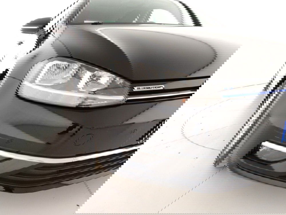 Volkswagen Golf usata a Massa-Carrara (5)