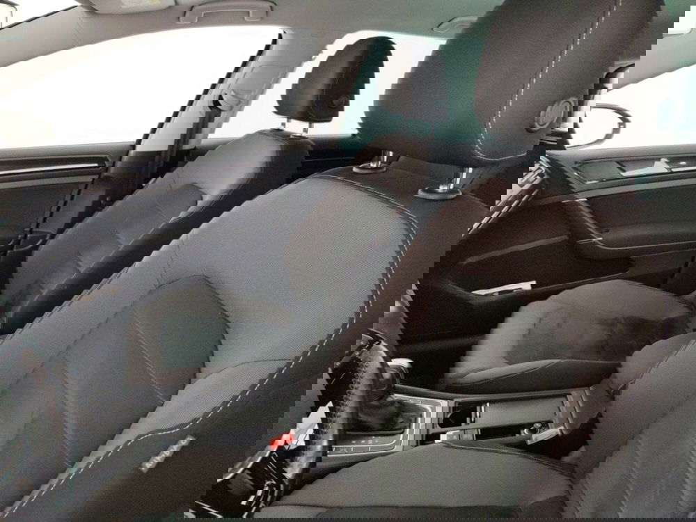 Volkswagen Golf usata a Massa-Carrara (8)