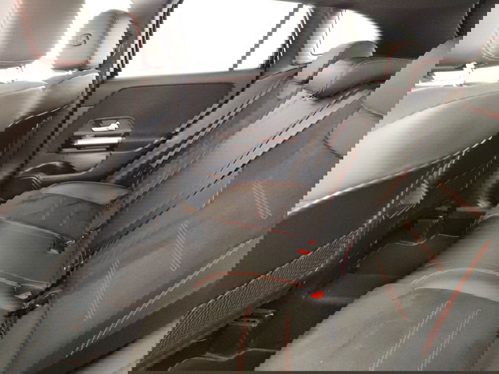 Mercedes-Benz GLA SUV usata a Massa-Carrara (10)