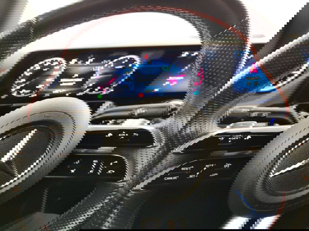 Mercedes-Benz GLA SUV usata a Massa-Carrara (12)