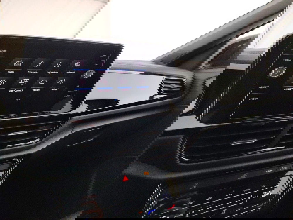 Volkswagen T-Roc usata a Massa-Carrara (10)