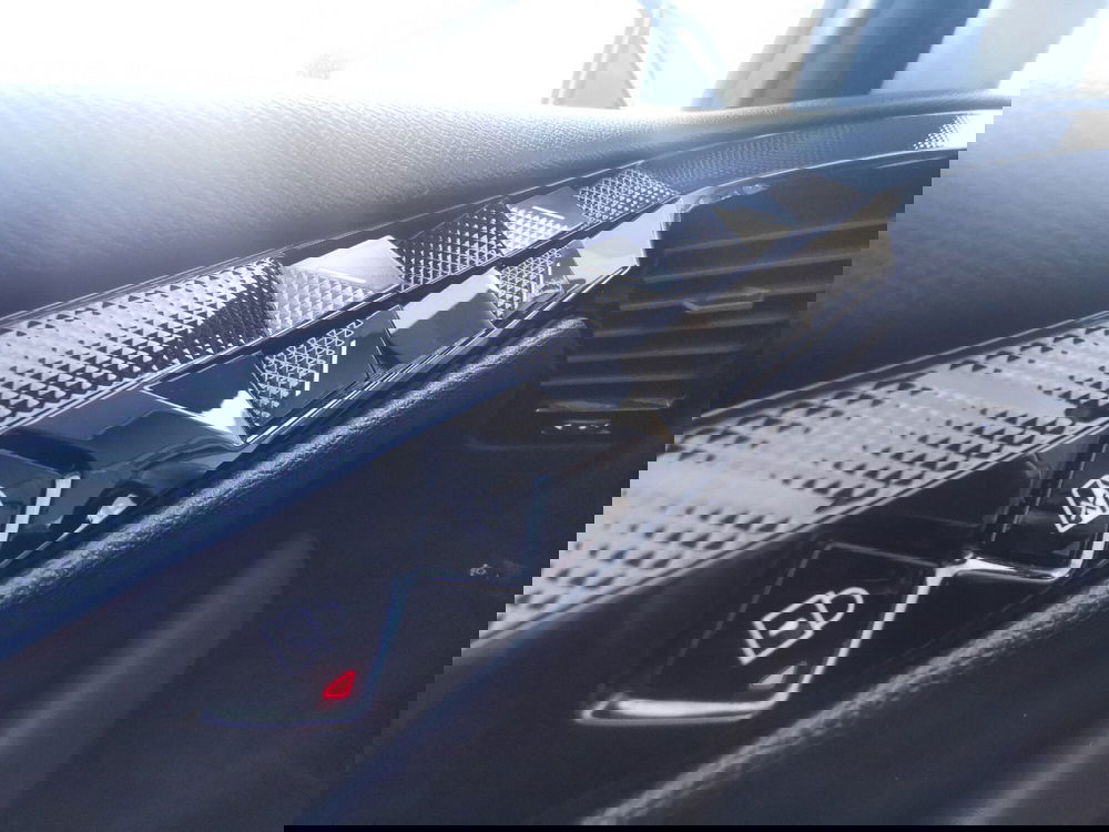 Ds DS 4 usata a Taranto (16)