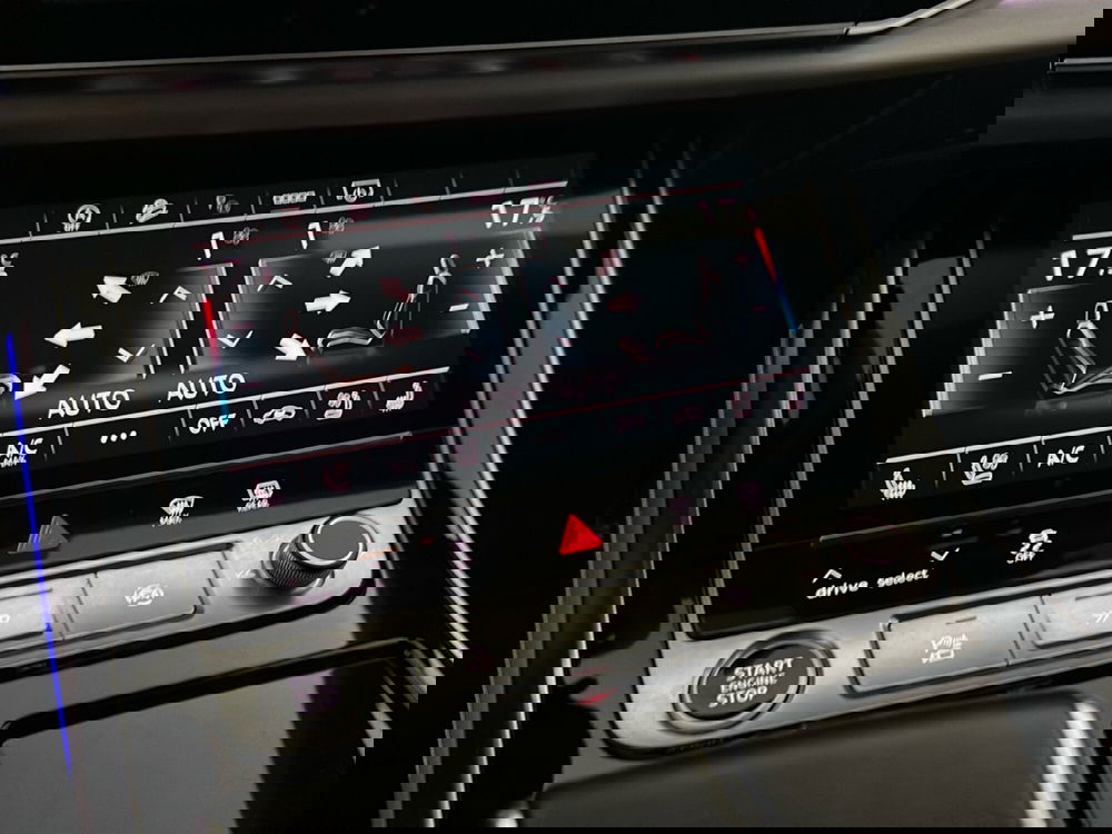 Audi Q8 usata a Napoli (16)