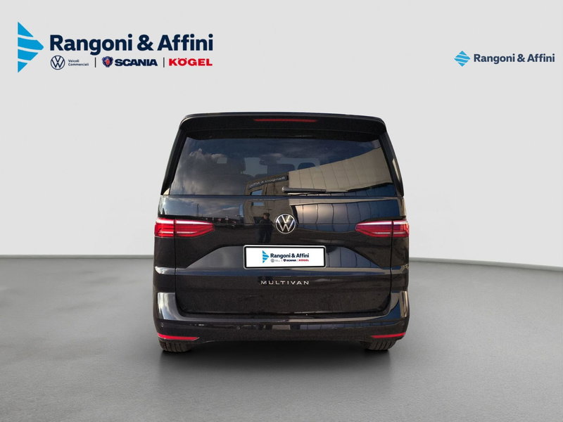 Volkswagen Multivan usata a Brescia (5)