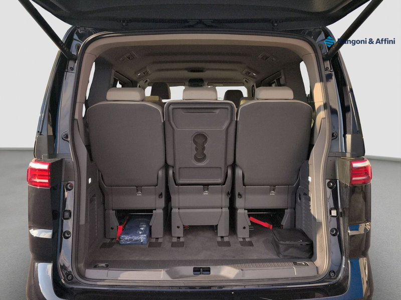 Volkswagen Multivan usata a Brescia (13)