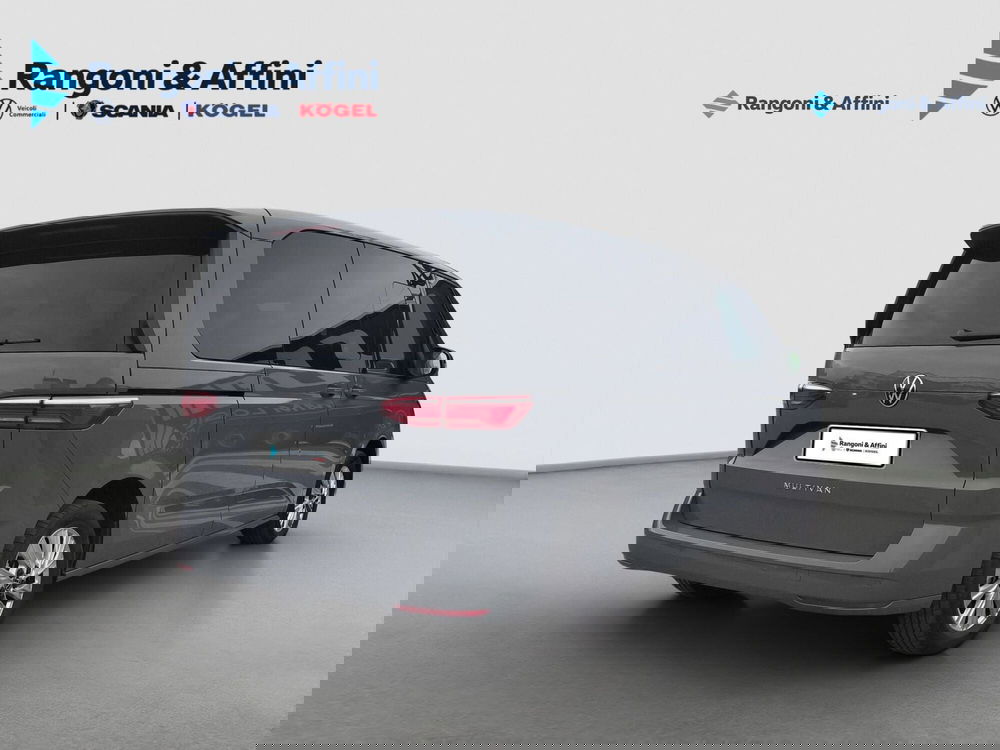 Volkswagen Multivan usata a Brescia (7)