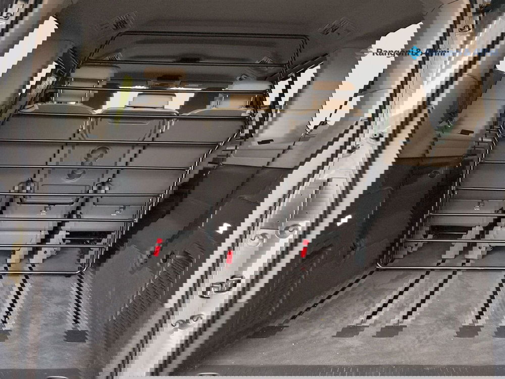 Volkswagen Multivan usata a Brescia (12)