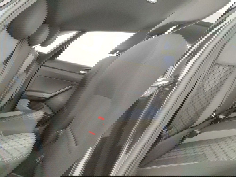 Volkswagen Taigo usata a Napoli (10)