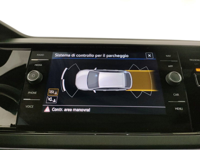 Volkswagen Taigo usata a Napoli (19)