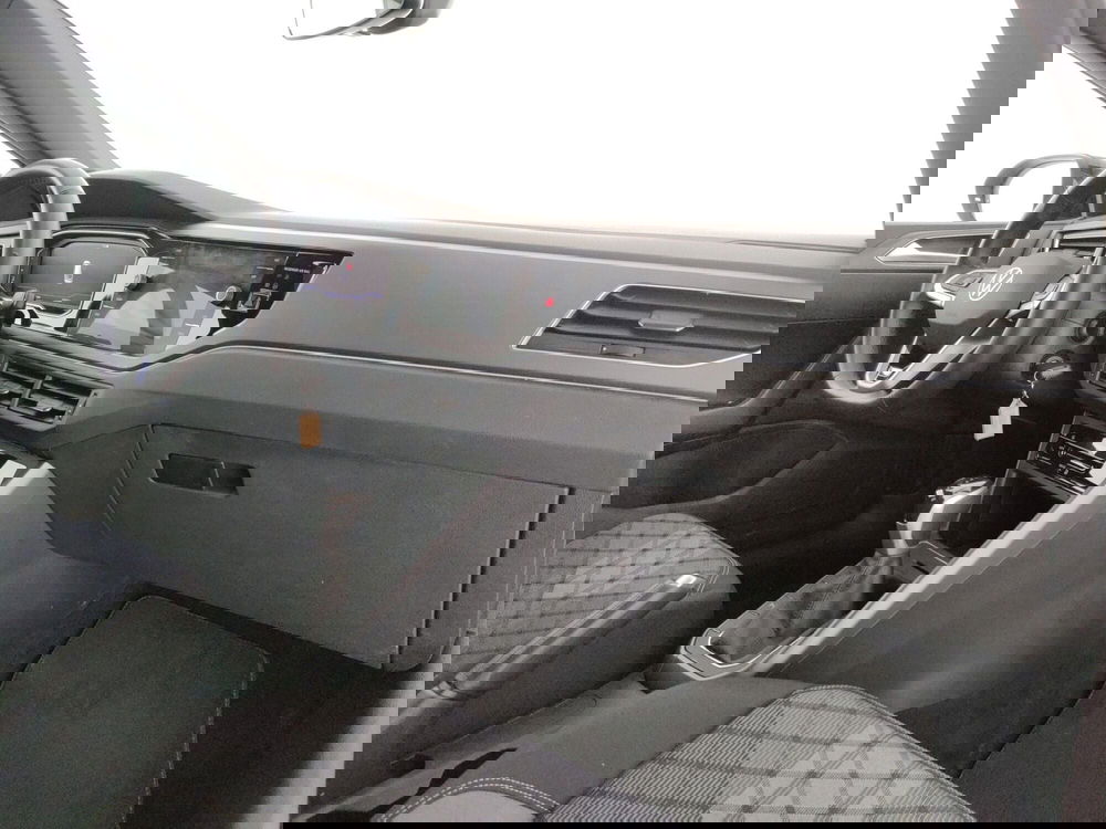 Volkswagen Taigo usata a Napoli (6)