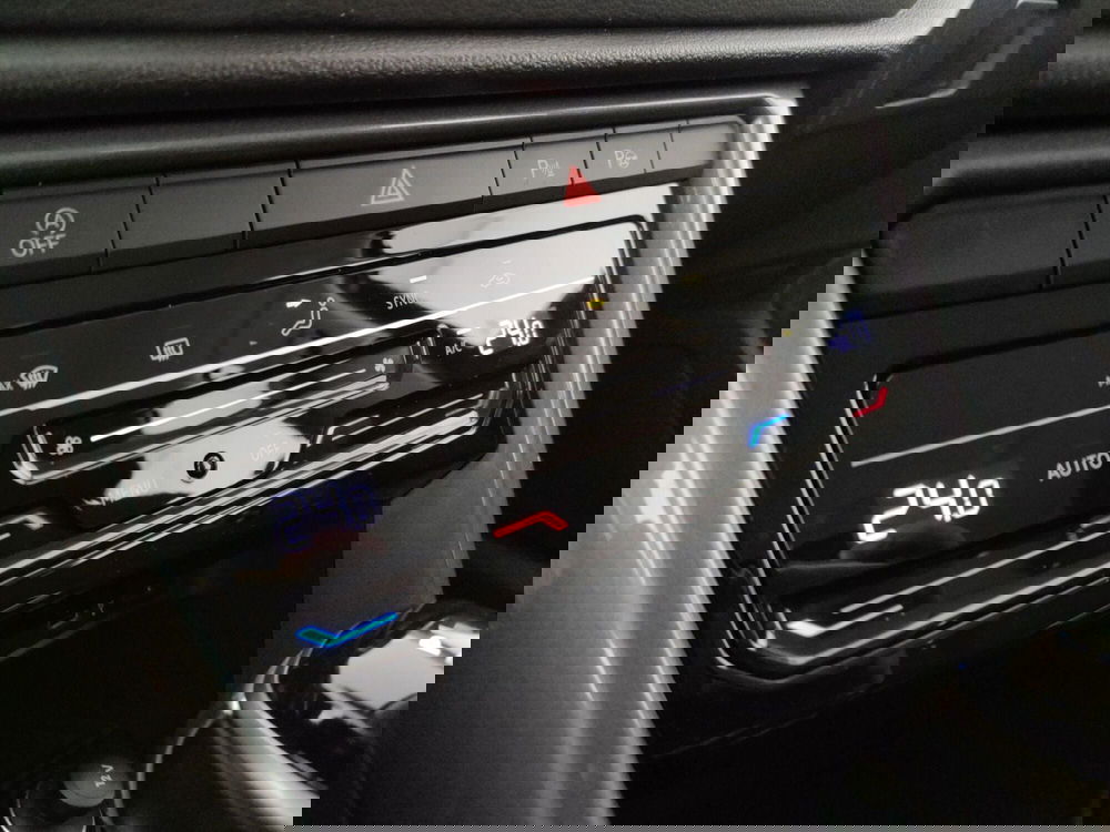 Volkswagen T-Roc usata a Napoli (13)