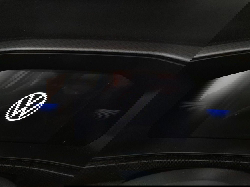 Volkswagen T-Cross usata a Napoli (12)