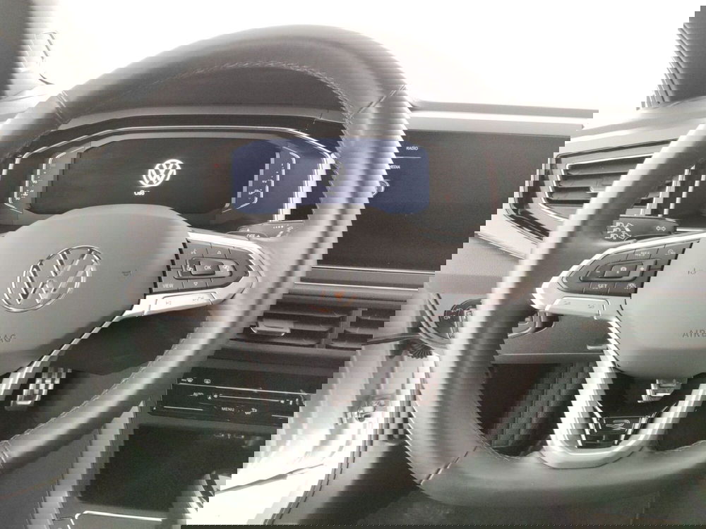 Volkswagen Taigo usata a Napoli (17)