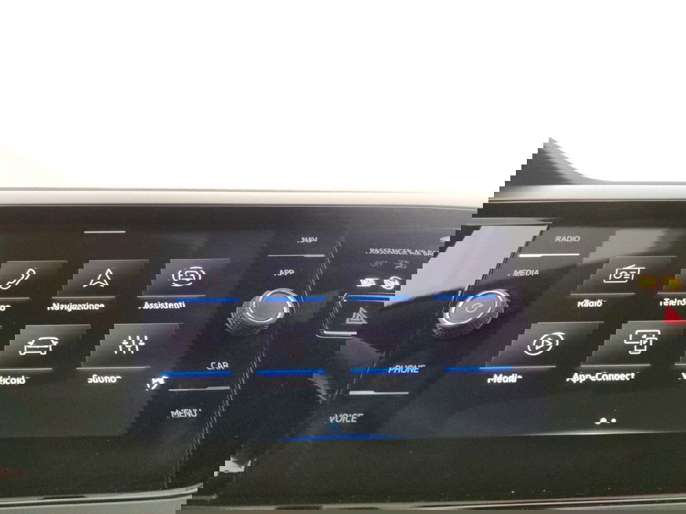 Volkswagen Taigo usata a Napoli (19)