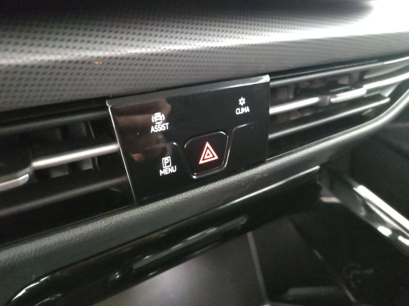 Volkswagen Golf Variant usata a Napoli (20)