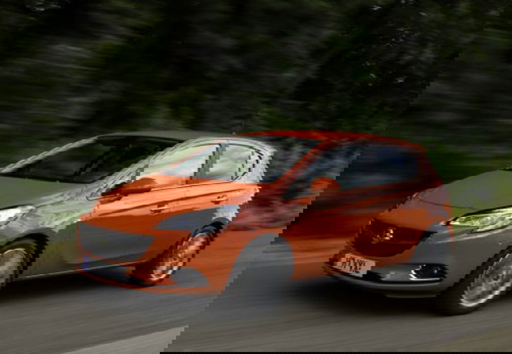 Opel Corsa usata a Palermo (20)