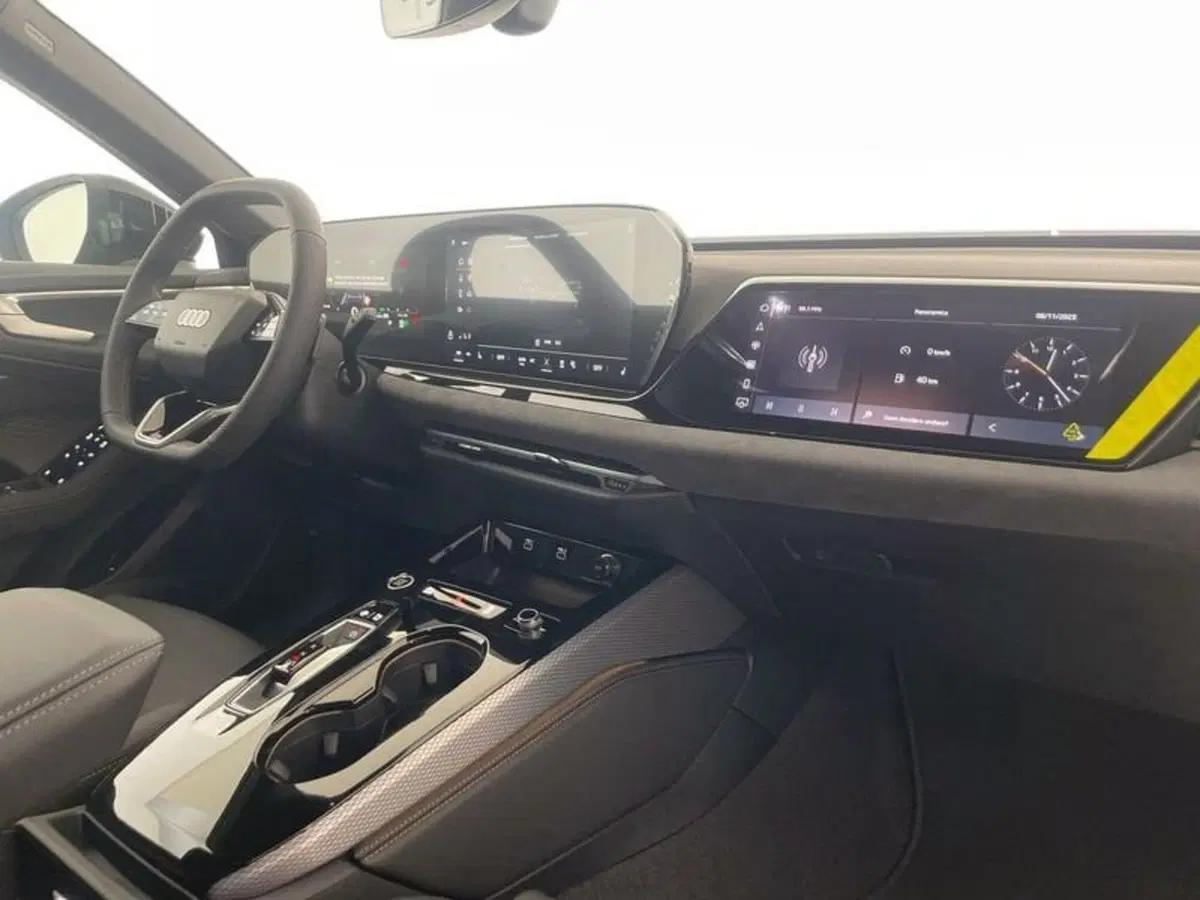 Audi A5 Avant nuova a Perugia (18)