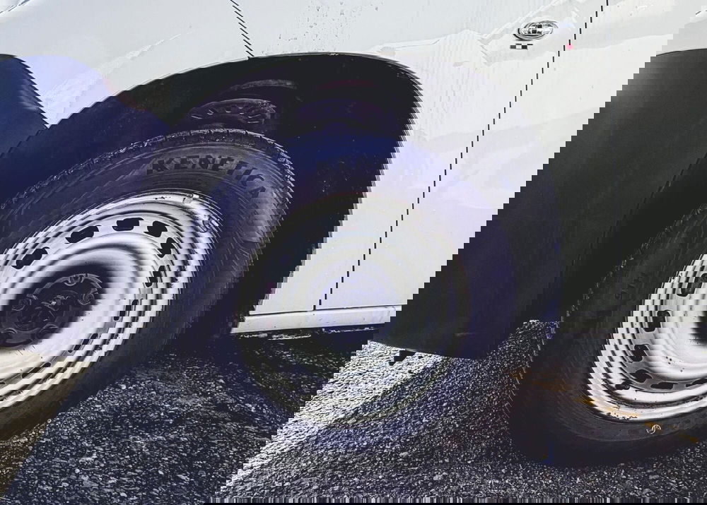 Peugeot Partner Furgone usata a Novara (13)