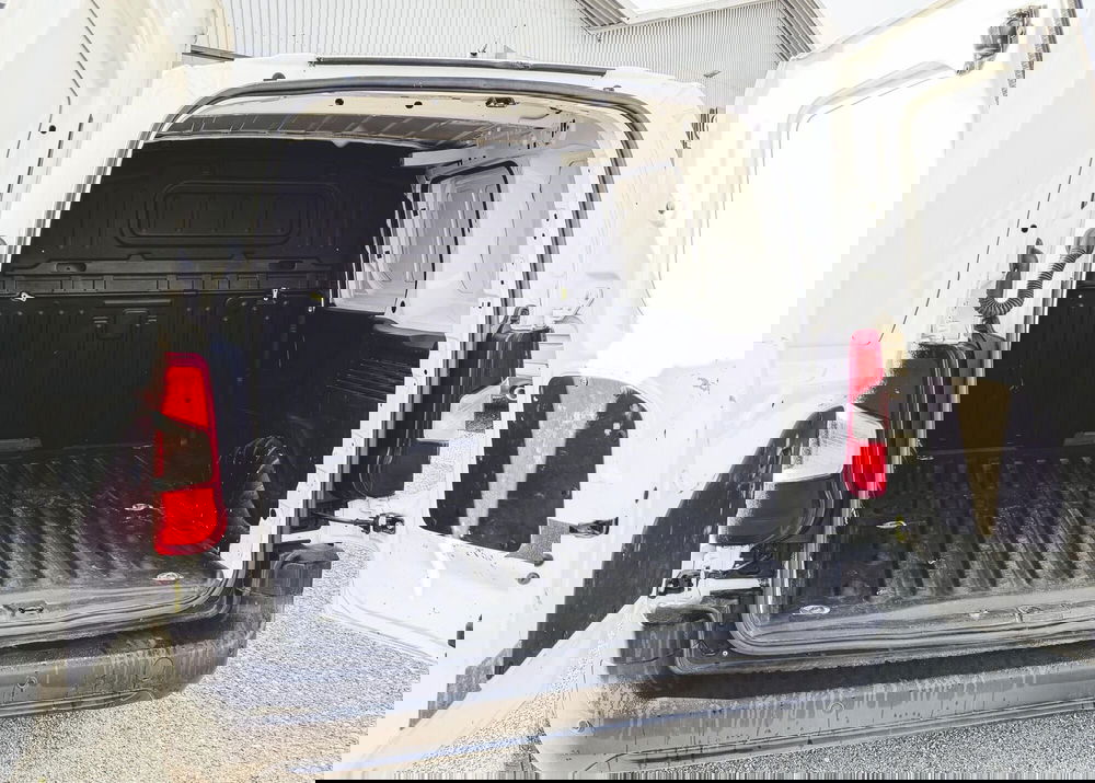 Peugeot Partner Furgone usata a Novara (6)