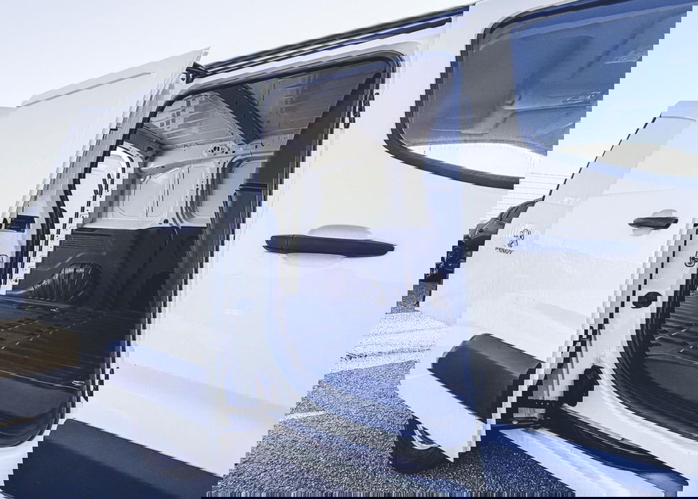 Peugeot Partner Furgone usata a Novara (7)