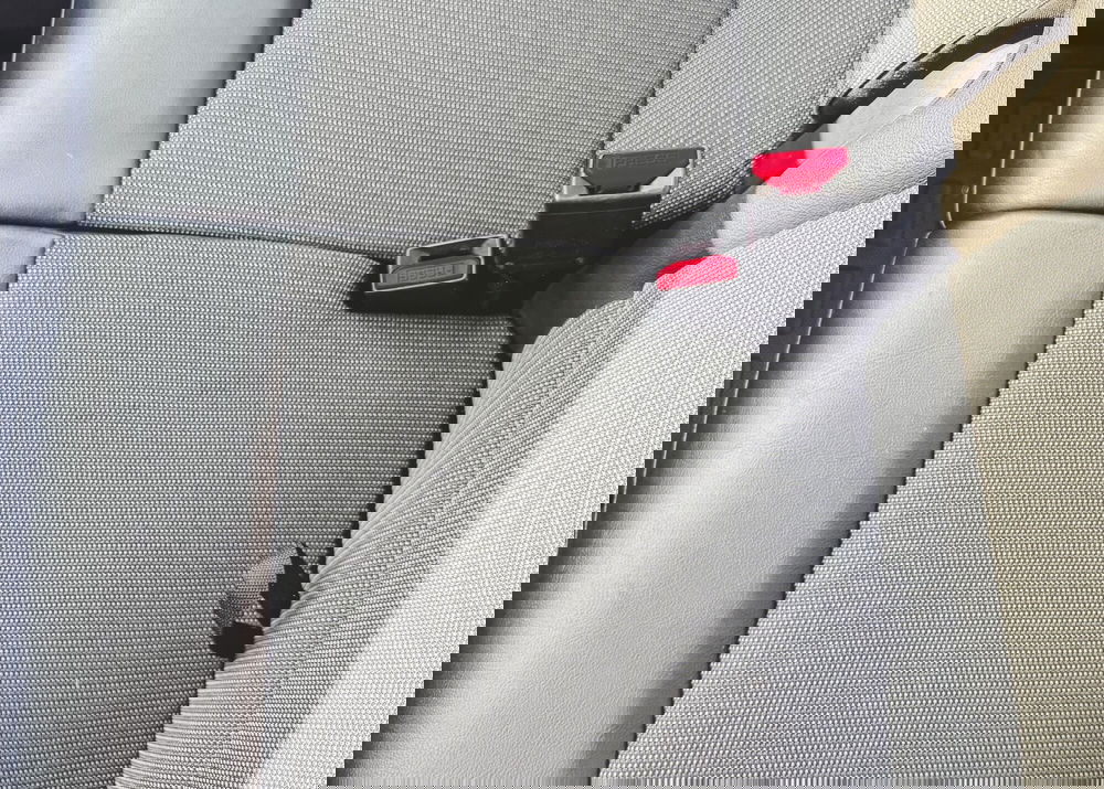 Opel Vivaro Furgone usata a Novara (14)