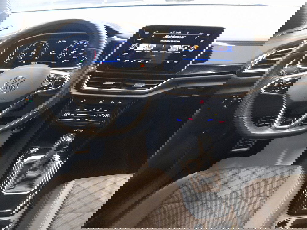 Volkswagen T-Roc usata a Bologna (16)