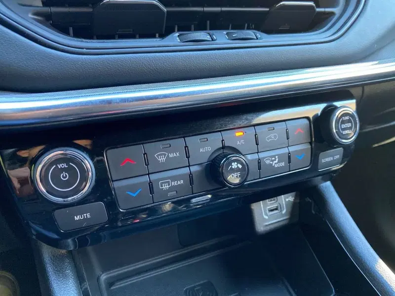 Jeep Compass usata a Firenze (16)