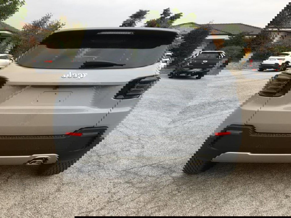 Jeep Avenger nuova a Cuneo (5)