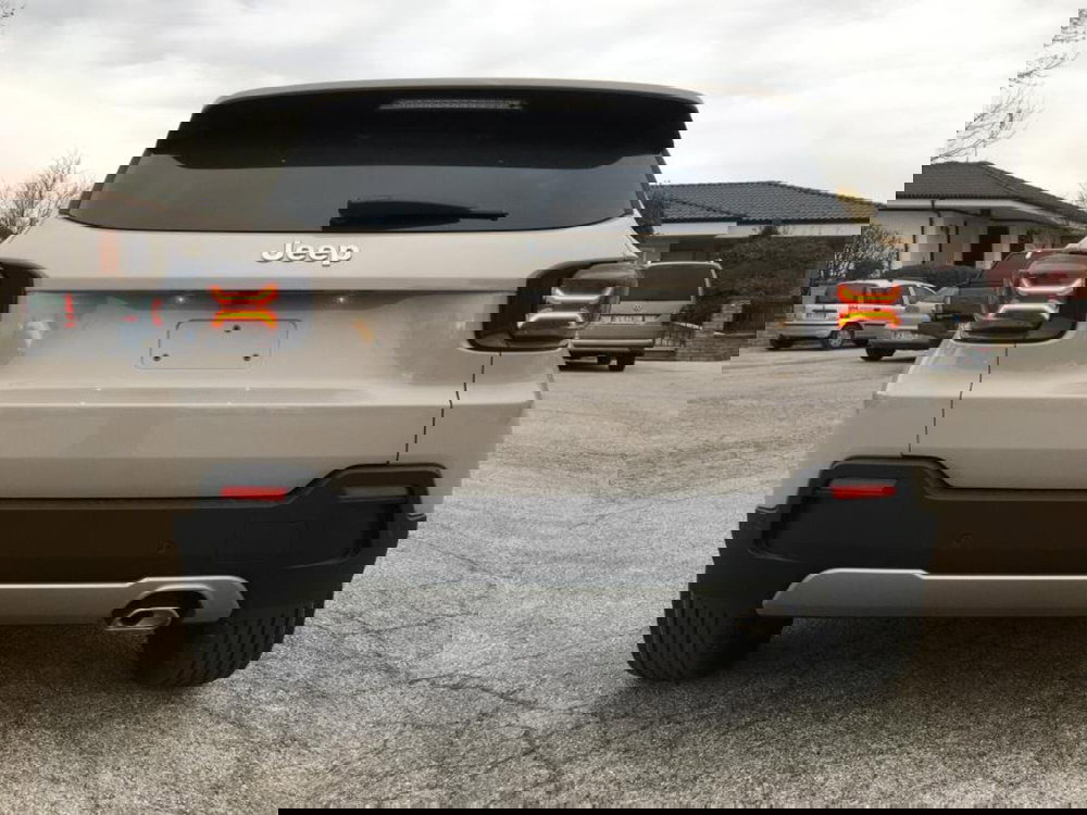 Jeep Avenger nuova a Cuneo (6)