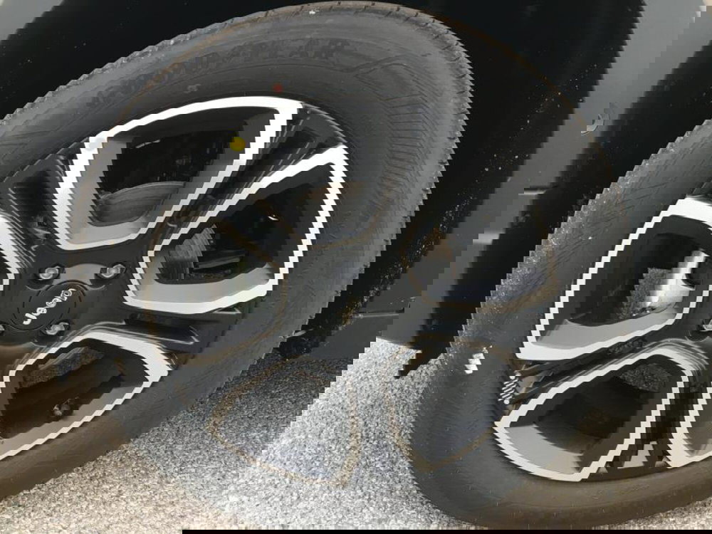 Jeep Avenger nuova a Cuneo (7)