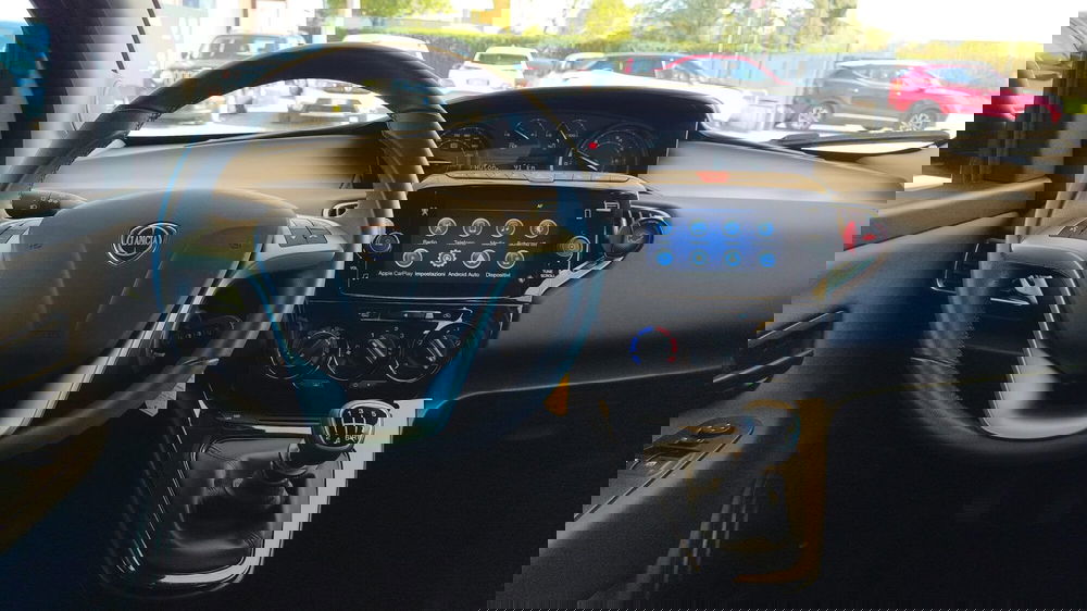 Lancia Ypsilon usata a Firenze (20)