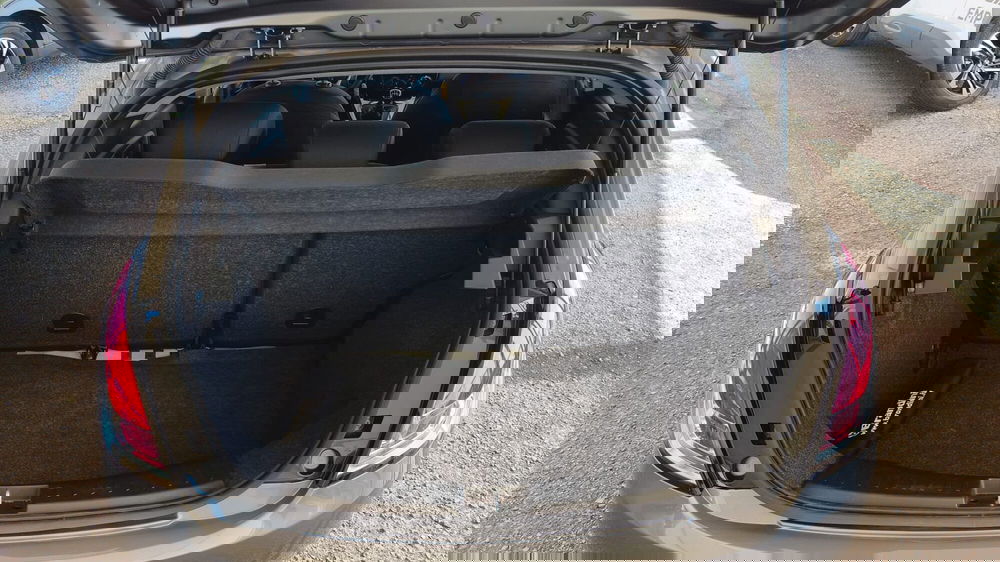 Lancia Ypsilon usata a Firenze (8)