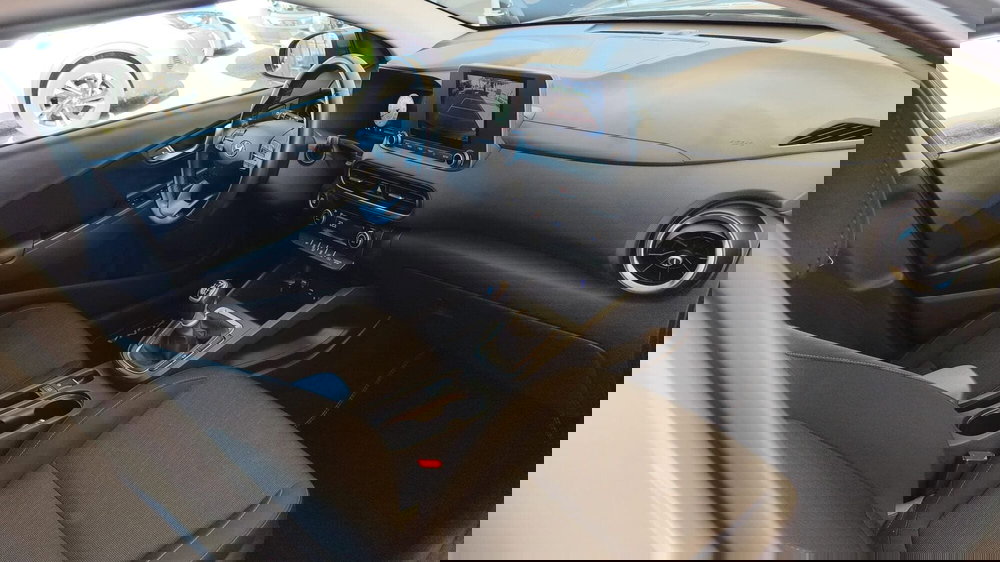 Hyundai Kona usata a Firenze (11)