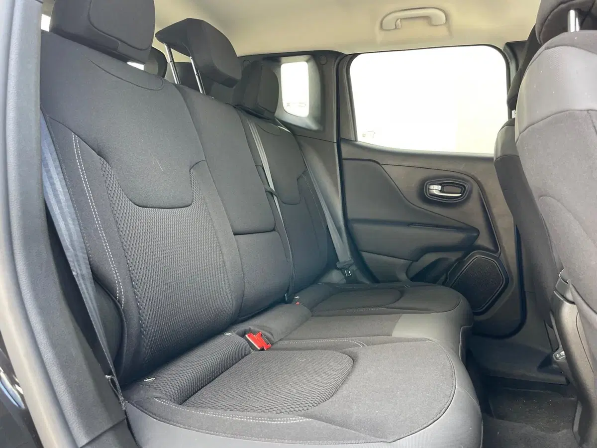 Jeep Renegade usata a Ancona (17)