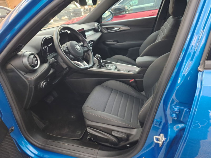 Alfa Romeo Tonale usata a L'Aquila (6)