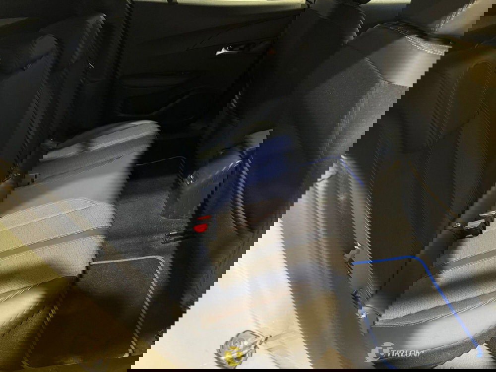Peugeot 2008 usata a Milano (12)