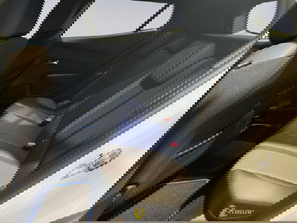 Peugeot 2008 usata a Milano (13)