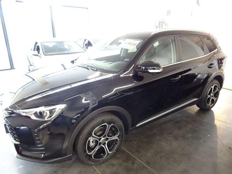 Mg ZS nuova a Lucca (2)